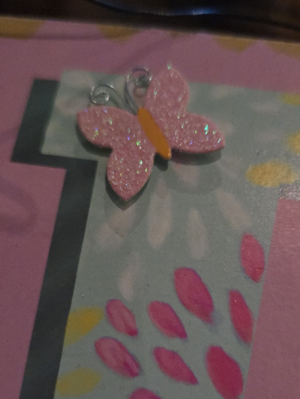 3 Embellished Signs - Picture 9 of 9